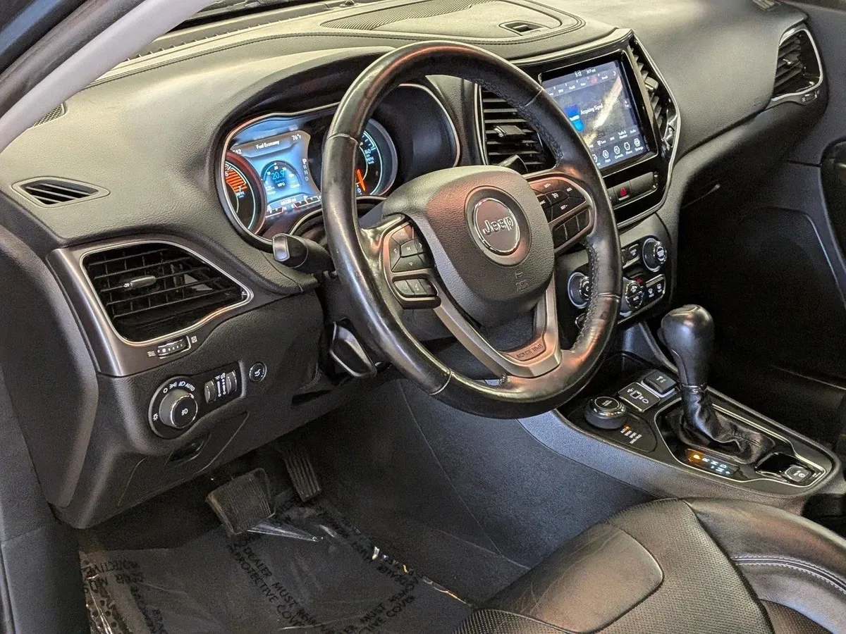 2020 Jeep Cherokee Limited thumbnail 10