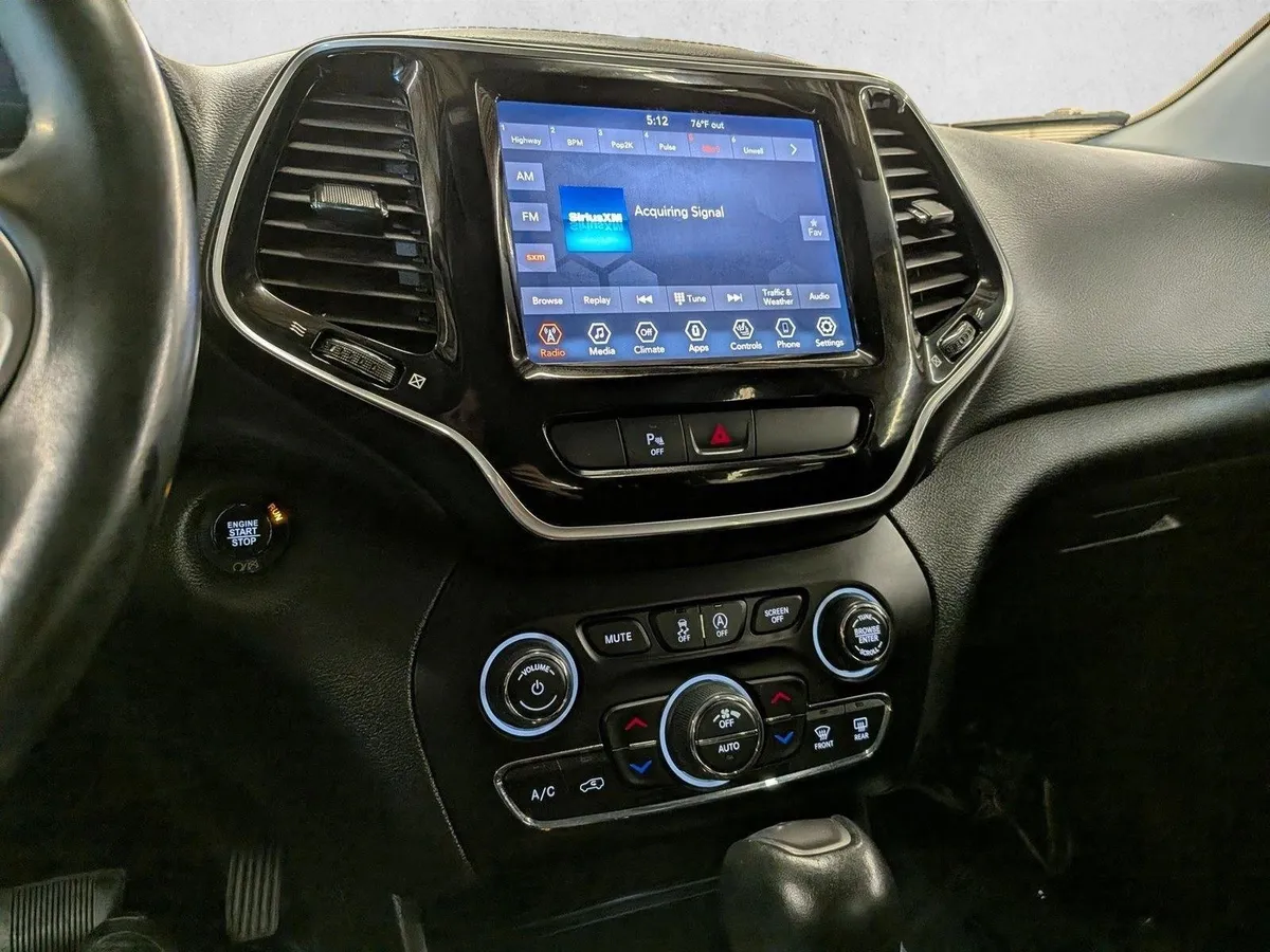 2020 Jeep Cherokee Limited thumbnail 15