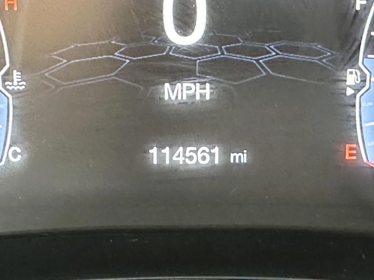 2020 Jeep Compass Latitude w/Sun/Safety Pkg thumbnail 14