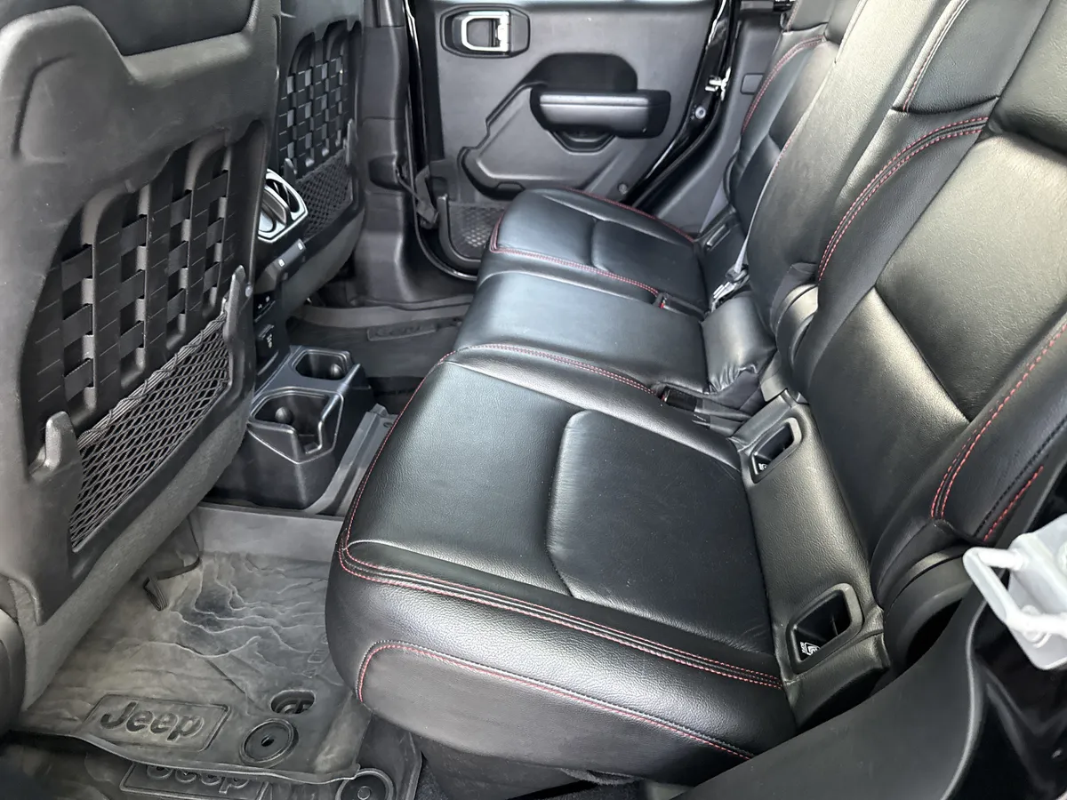 2020 Jeep Gladiator thumbnail 21