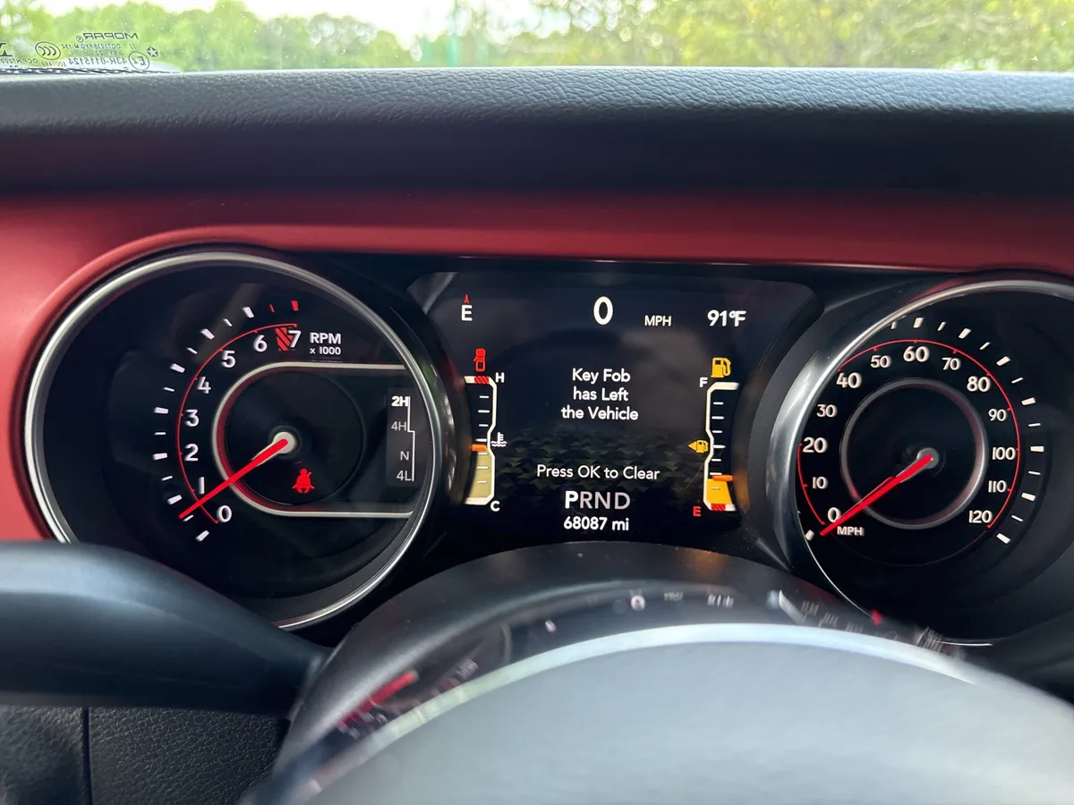 2020 Jeep Gladiator thumbnail 27