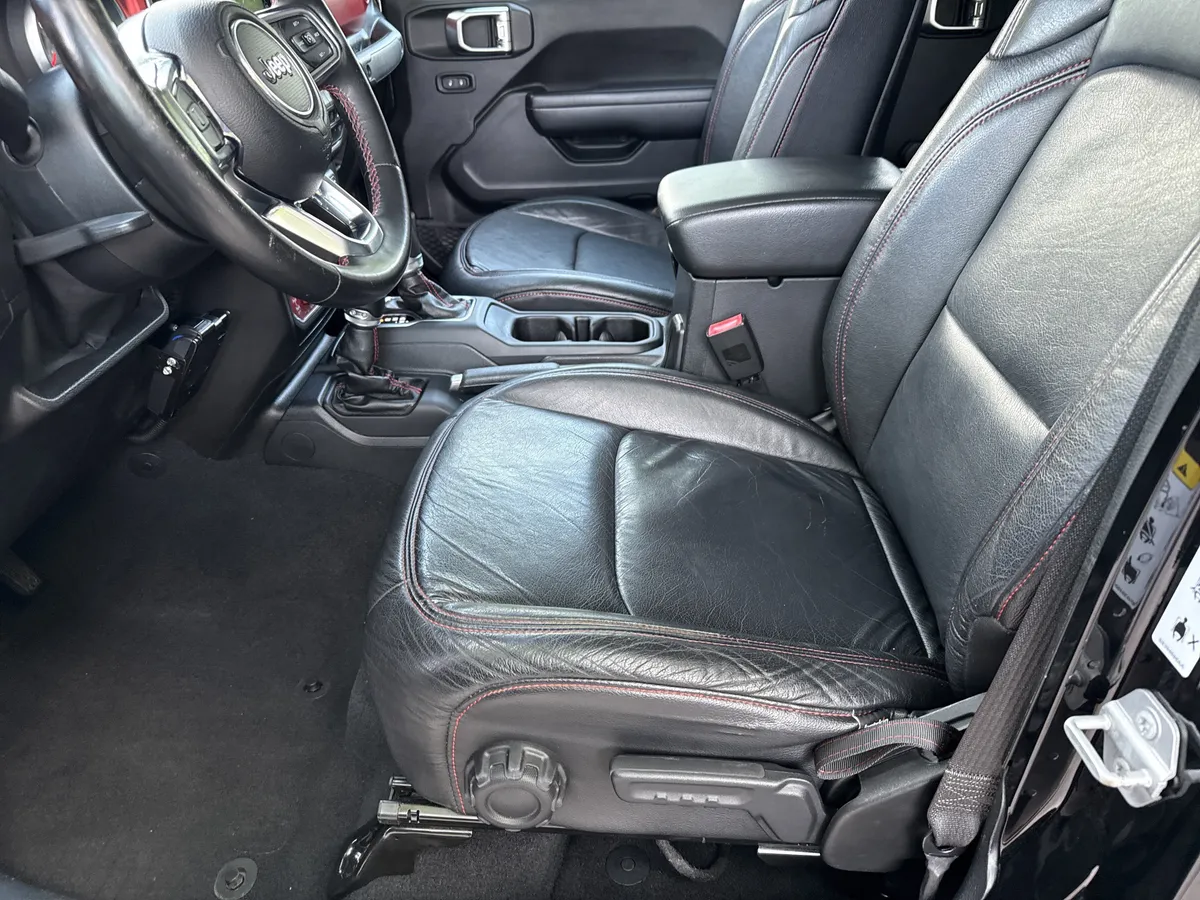 2020 Jeep Gladiator thumbnail 9