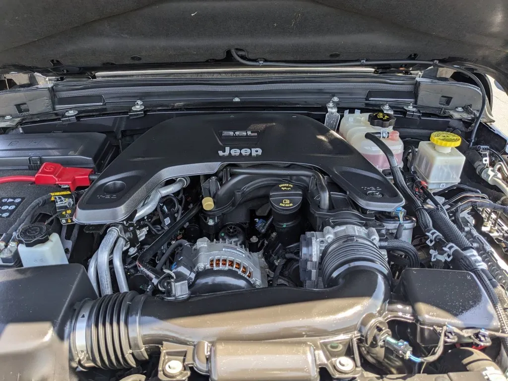 2020 Jeep Gladiator Mojave thumbnail 31