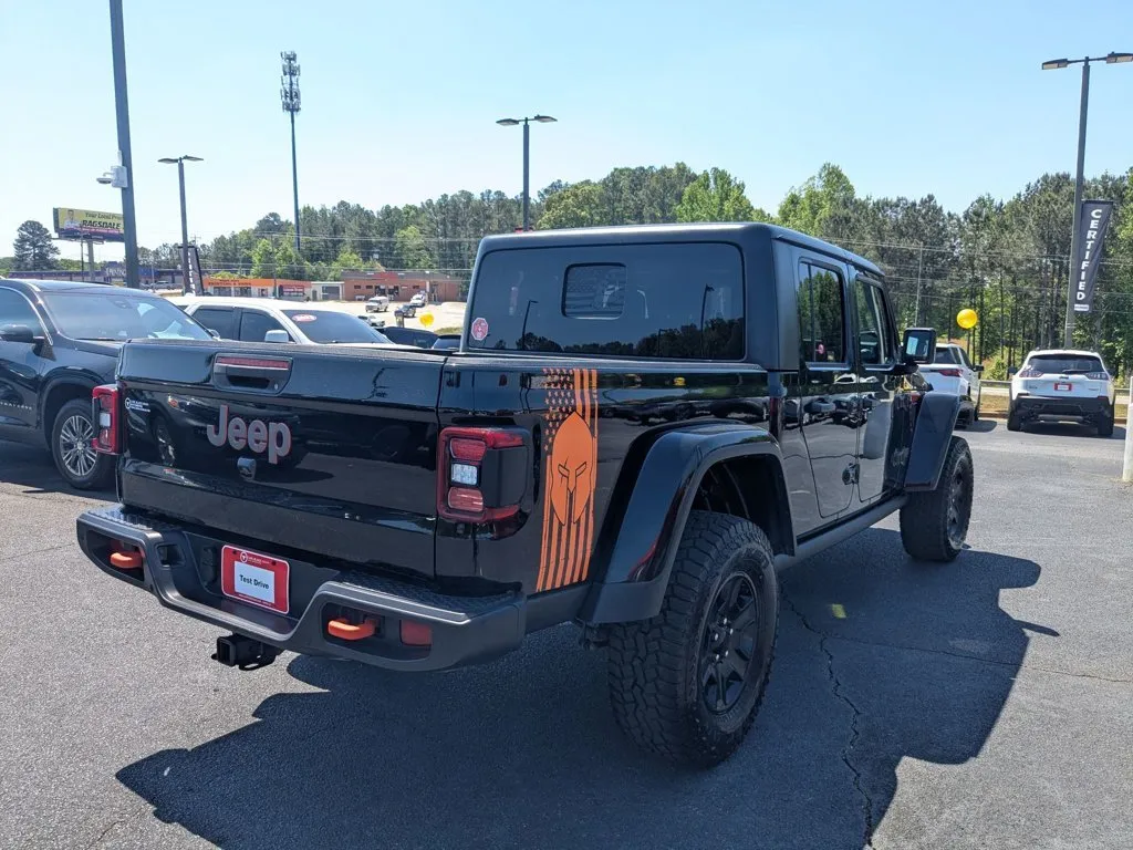 2020 Jeep Gladiator Mojave thumbnail 5