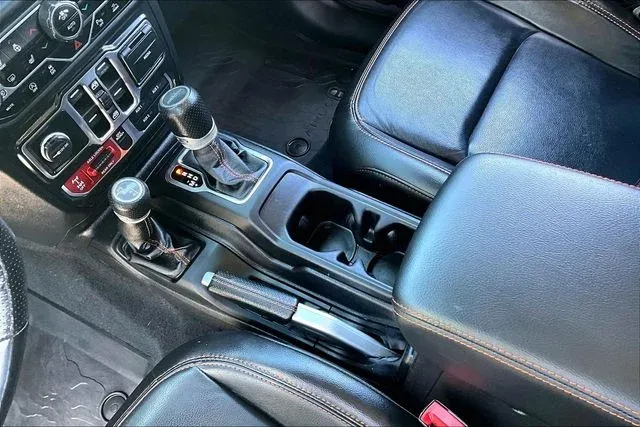 2020 Jeep Gladiator Mojave thumbnail 14