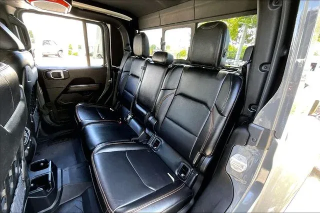 2020 Jeep Gladiator Mojave thumbnail 18