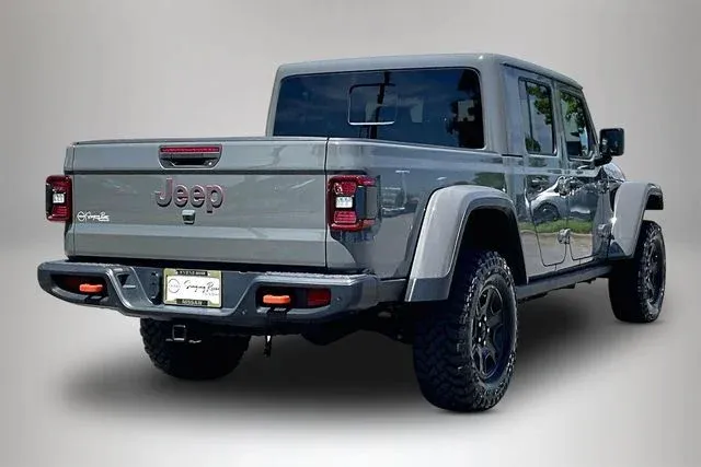 2020 Jeep Gladiator Mojave thumbnail 5
