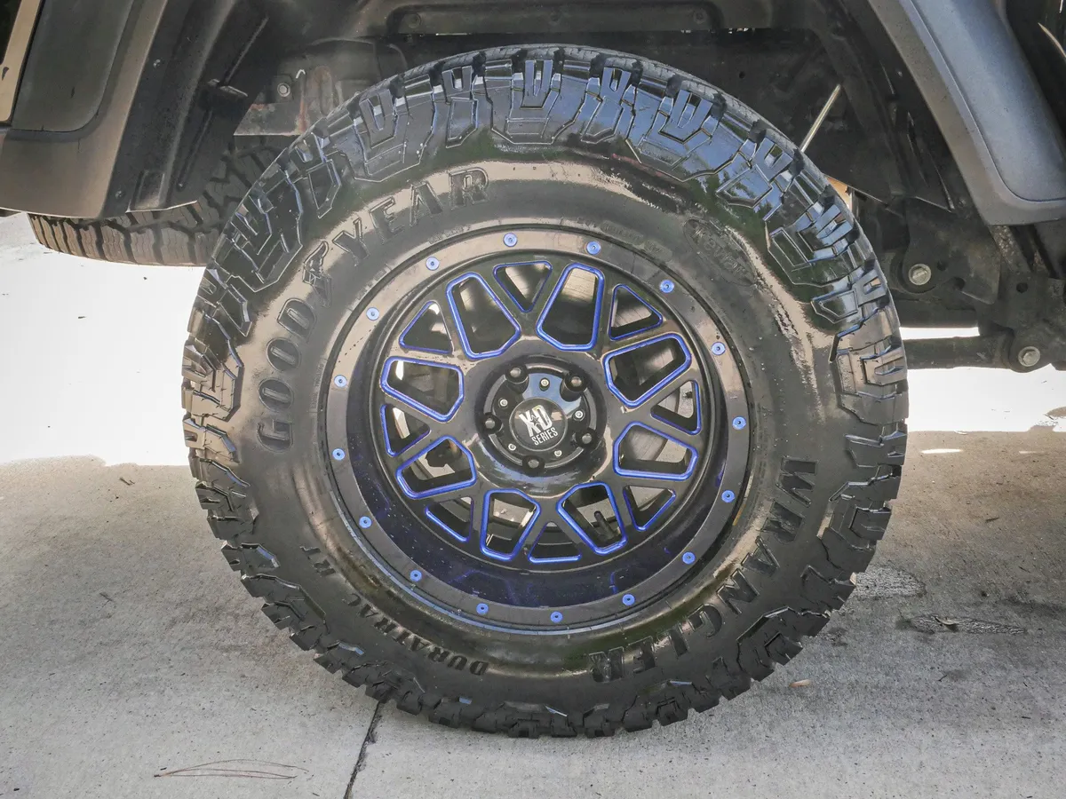 2020 Jeep Gladiator Sport S thumbnail 12