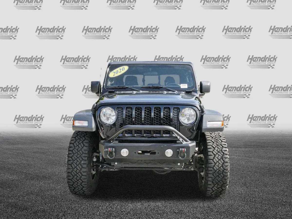 2020 Jeep Gladiator Sport S thumbnail 2