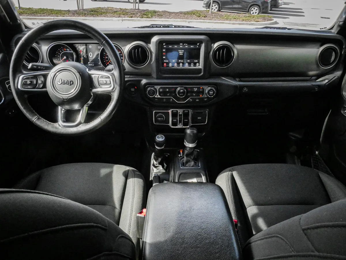 2020 Jeep Gladiator Sport S thumbnail 26
