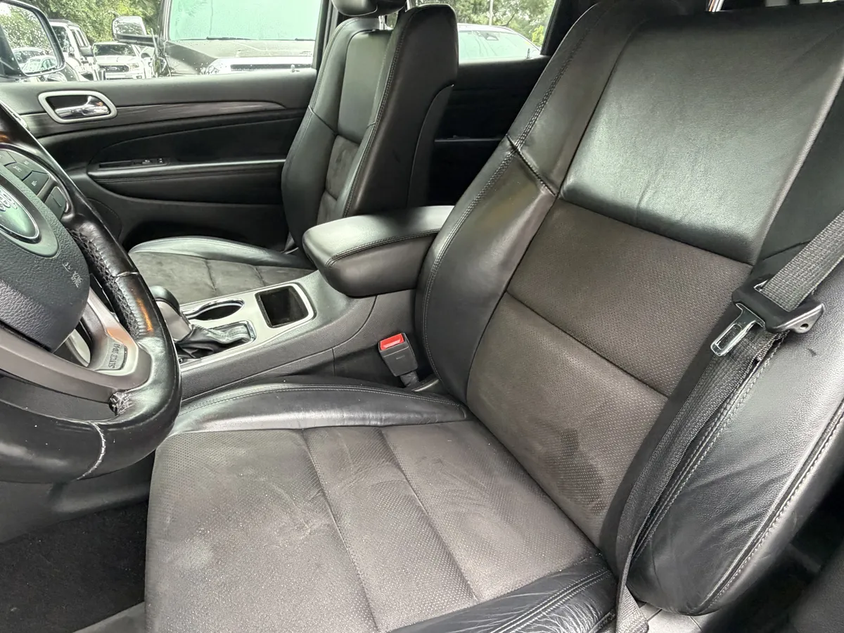 2020 Jeep Grand Cherokee Altitude thumbnail 16