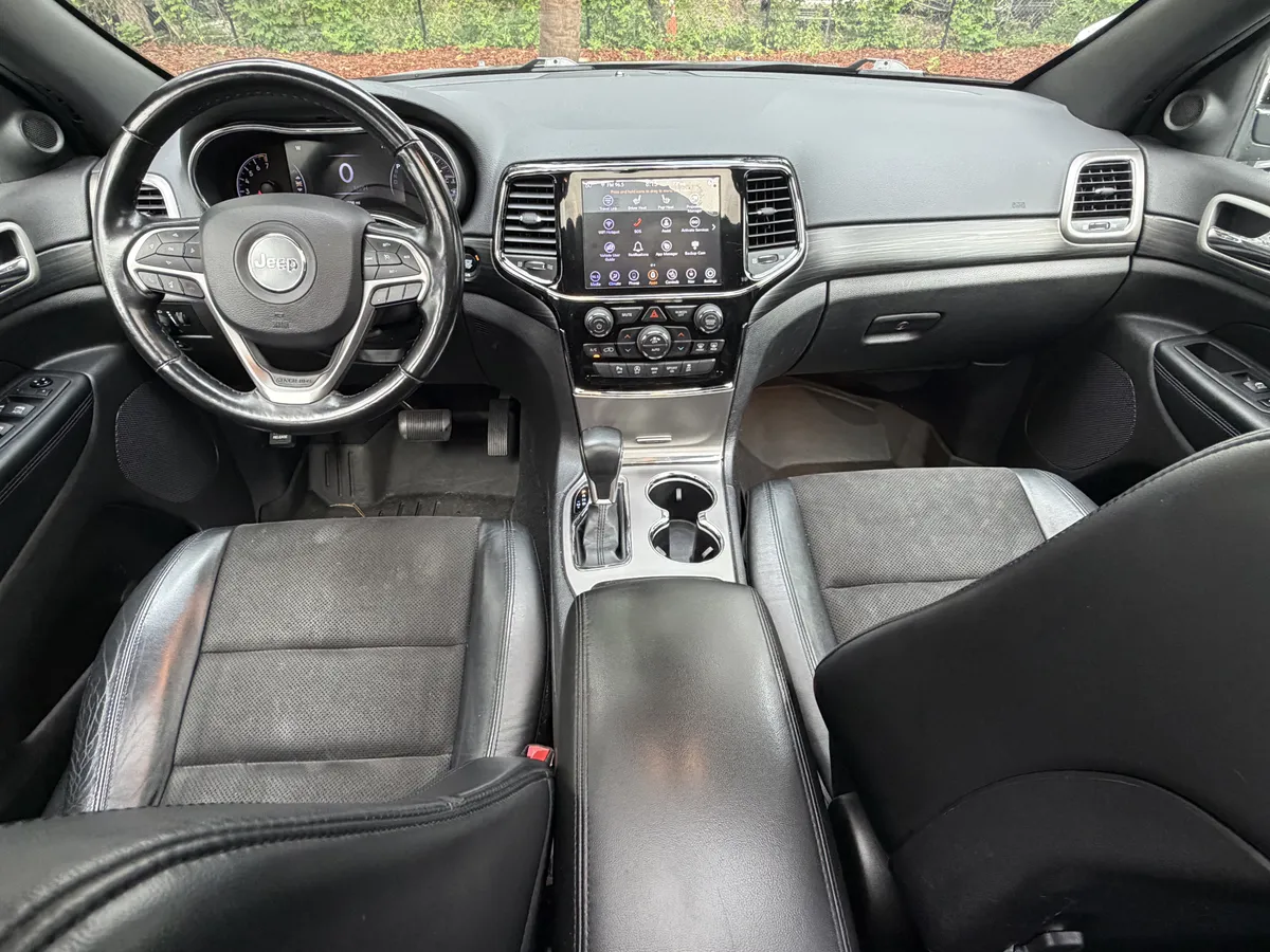 2020 Jeep Grand Cherokee Altitude thumbnail 35