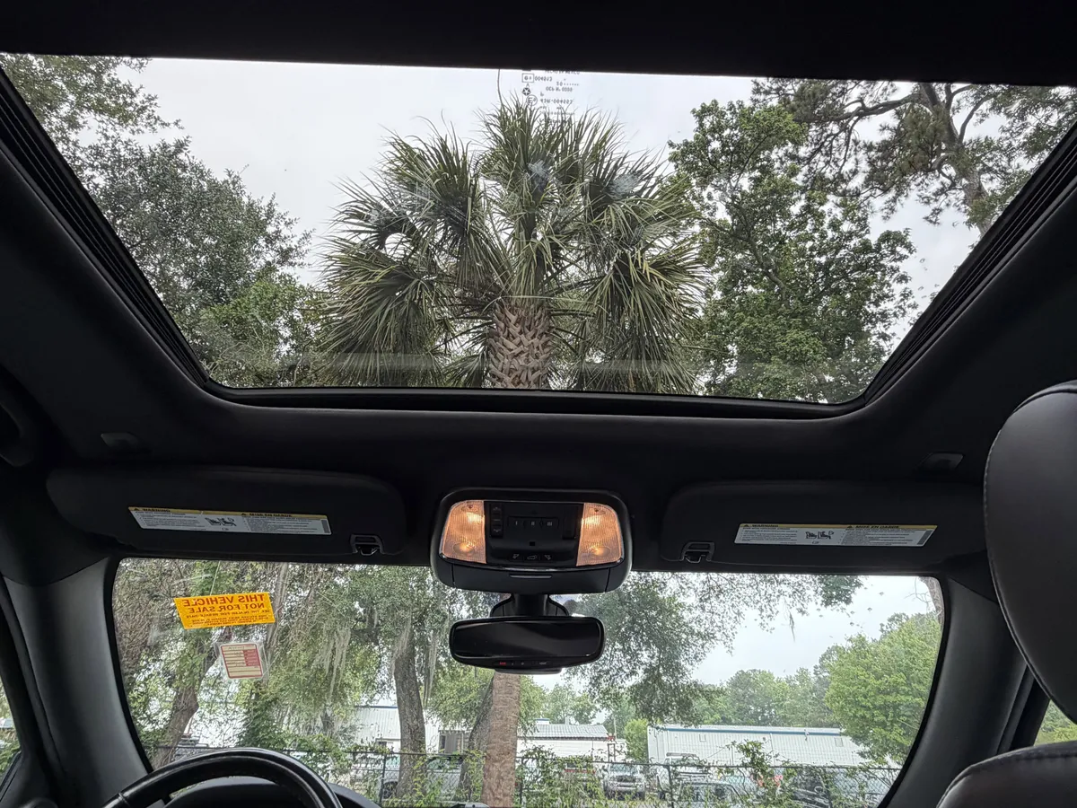 2020 Jeep Grand Cherokee Altitude thumbnail 37