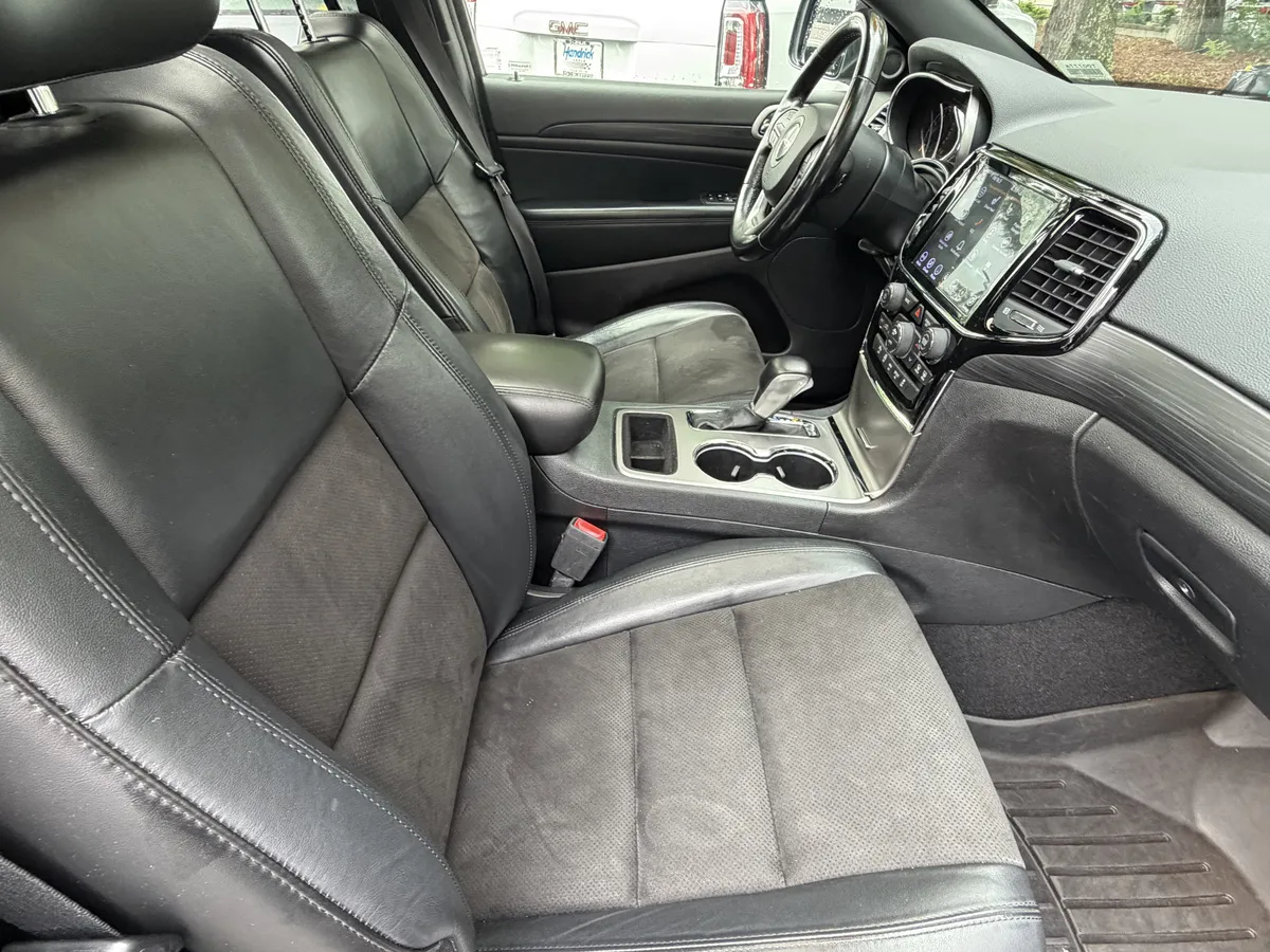 2020 Jeep Grand Cherokee Altitude thumbnail 45