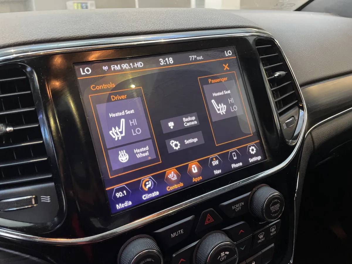 2020 Jeep Grand Cherokee Limited thumbnail 24