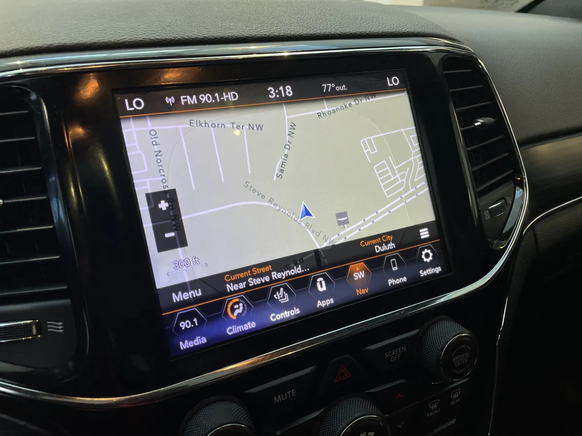 2020 Jeep Grand Cherokee Limited thumbnail 27