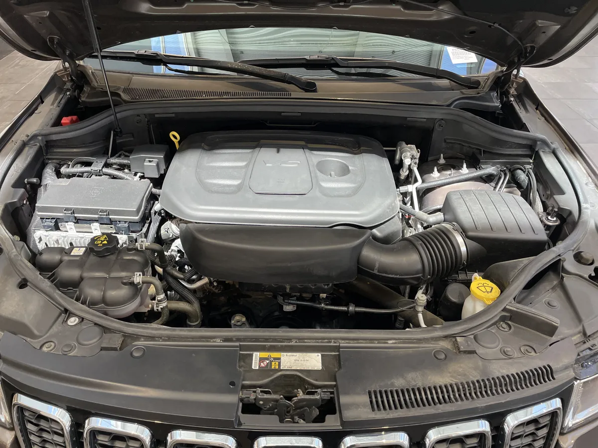2020 Jeep Grand Cherokee Limited thumbnail 38