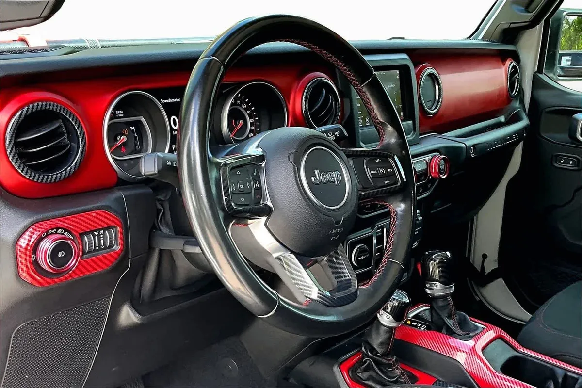 2020 Jeep Wrangler Unlimited Rubicon thumbnail 17