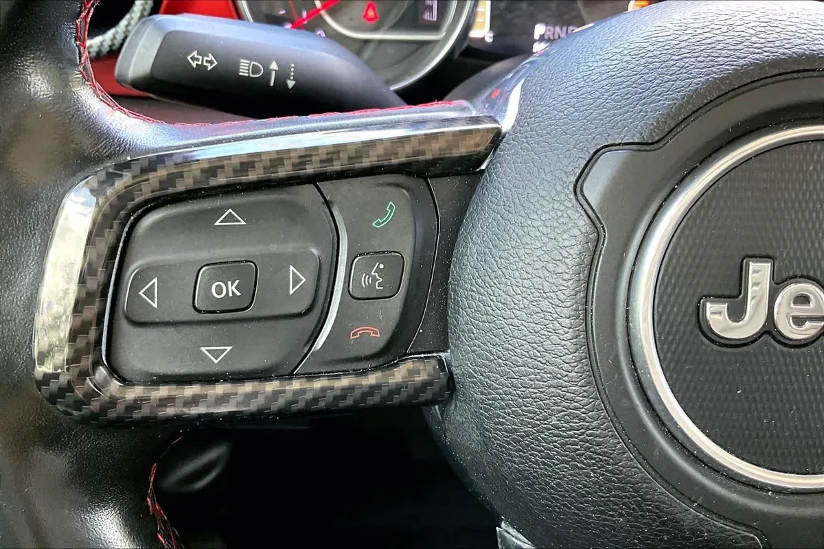 2020 Jeep Wrangler Unlimited Rubicon thumbnail 21
