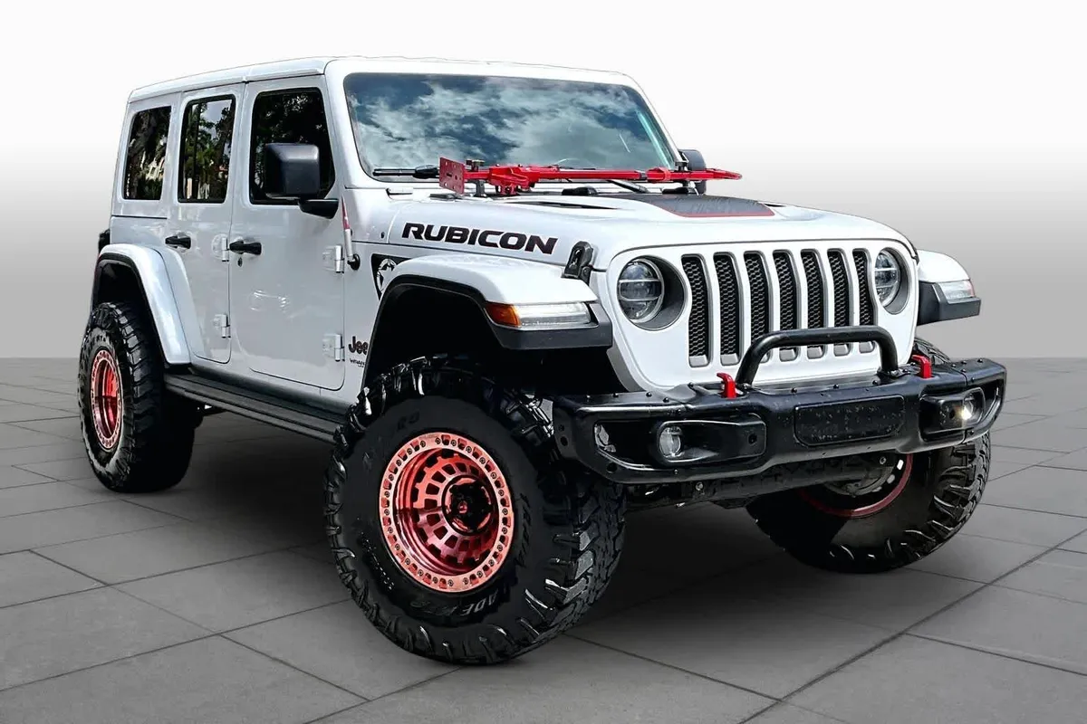 2020 Jeep Wrangler Unlimited Rubicon thumbnail 3