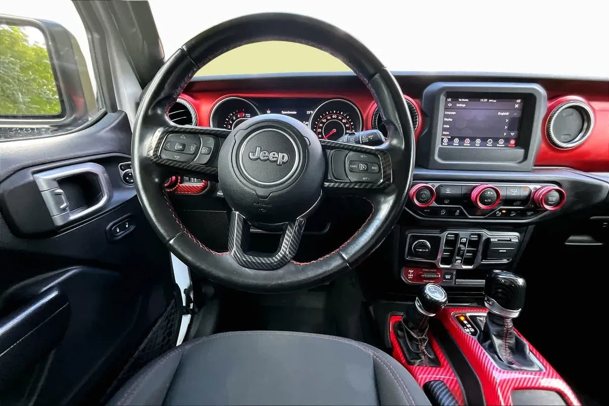 2020 Jeep Wrangler Unlimited Rubicon thumbnail 6