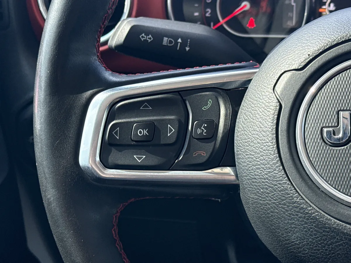 2020 Jeep Wrangler Unlimited Rubicon thumbnail 32