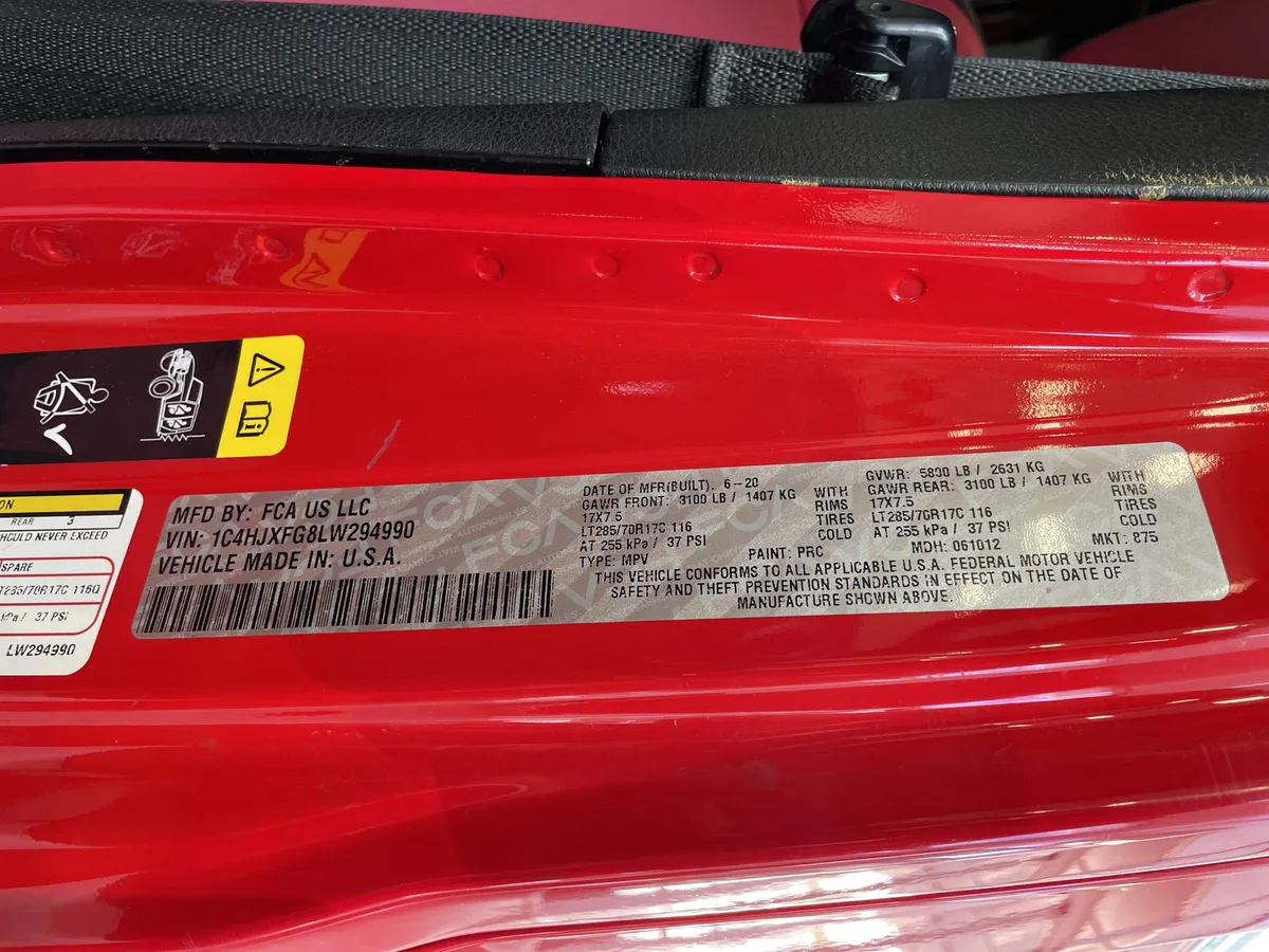 2020 Jeep Wrangler Unlimited Rubicon thumbnail 32