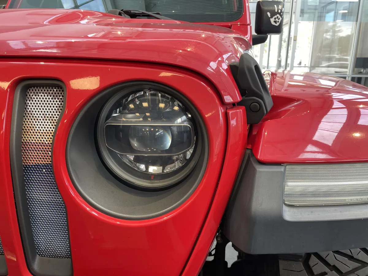 2020 Jeep Wrangler Unlimited Rubicon thumbnail 4