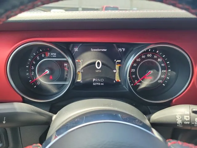 2020 Jeep Wrangler Unlimited Rubicon thumbnail 16