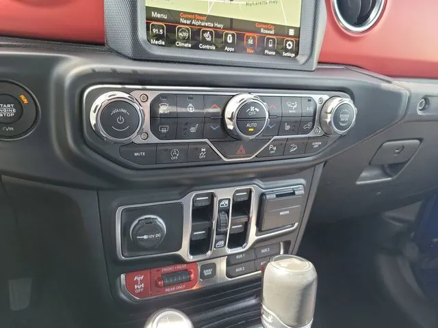 2020 Jeep Wrangler Unlimited Rubicon thumbnail 24
