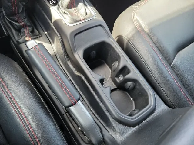 2020 Jeep Wrangler Unlimited Rubicon thumbnail 26