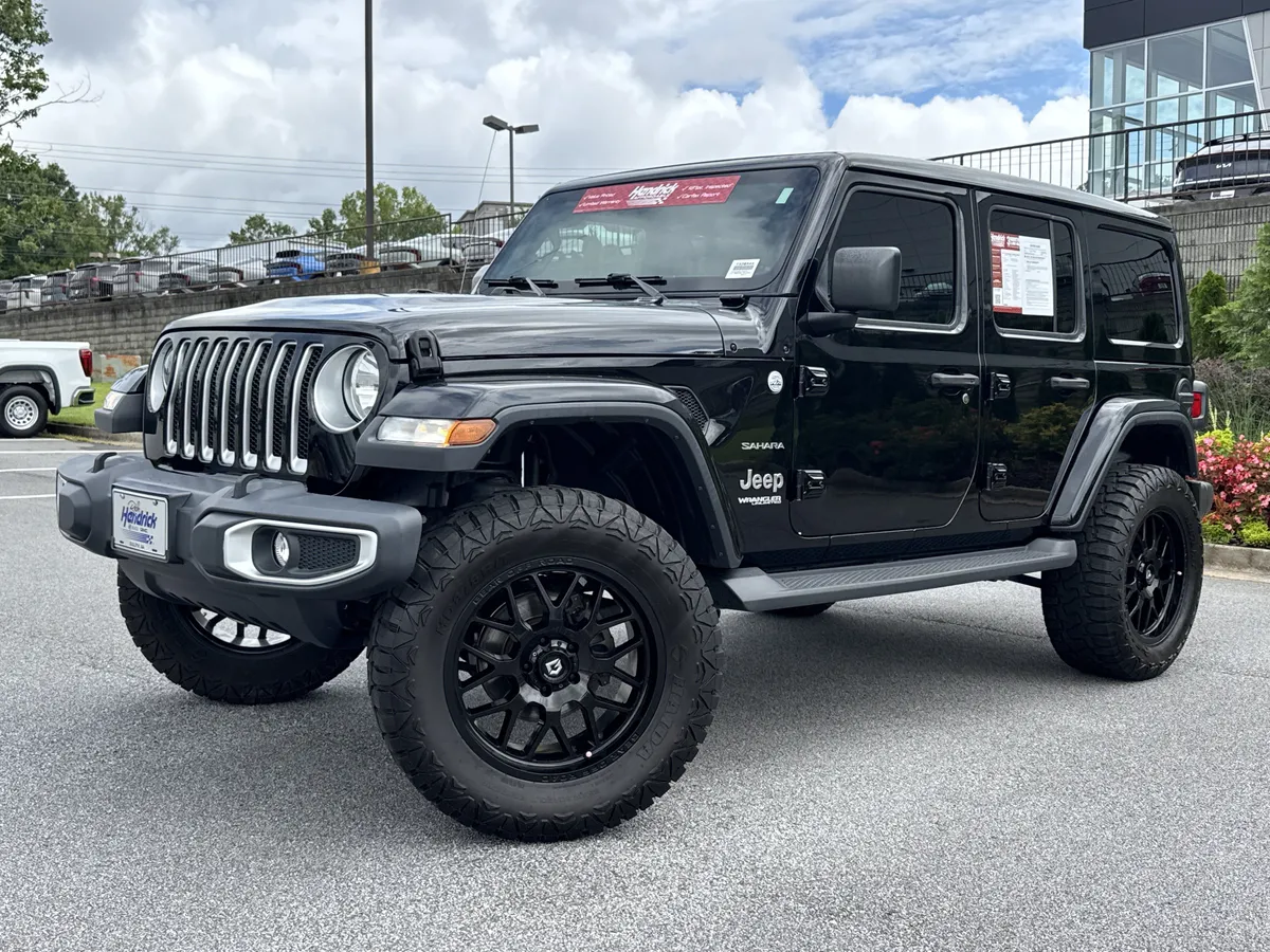 2020 Jeep Wrangler Unlimited Sahara thumbnail 4