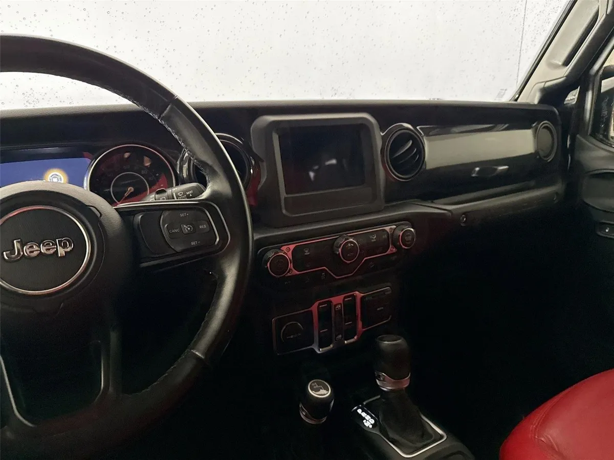 2020 Jeep Wrangler Unlimited Sport Altitude thumbnail 29