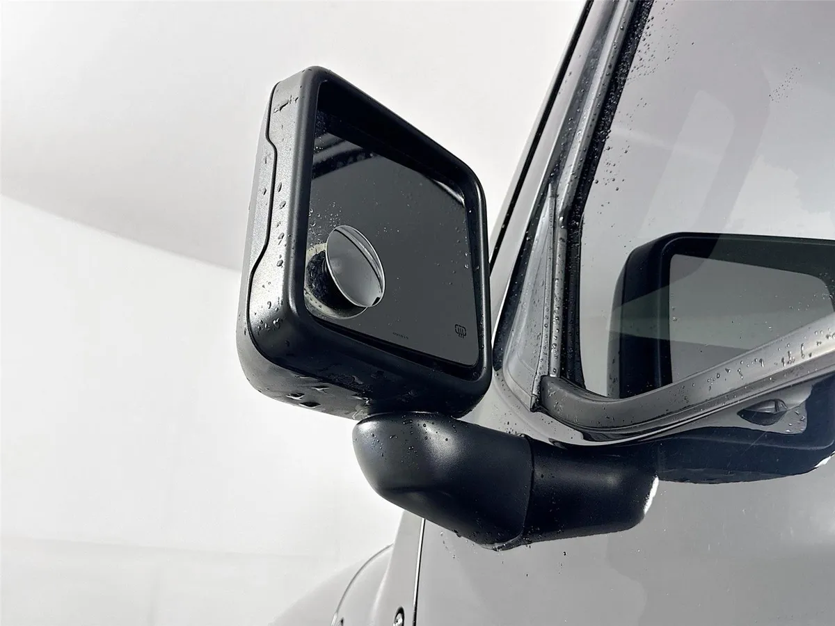 2020 Jeep Wrangler Unlimited Sport Altitude thumbnail 5