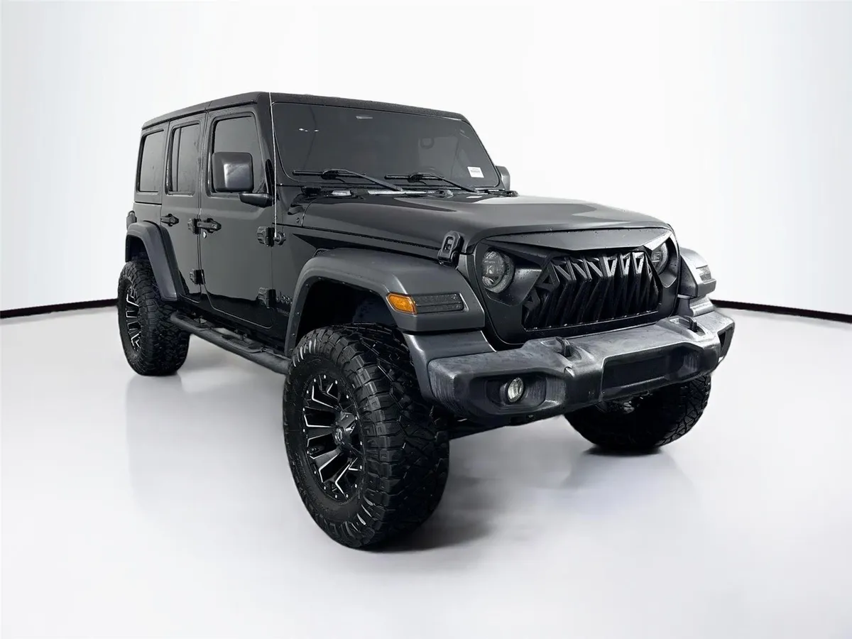 2020 Jeep Wrangler Unlimited Sport Altitude thumbnail 8