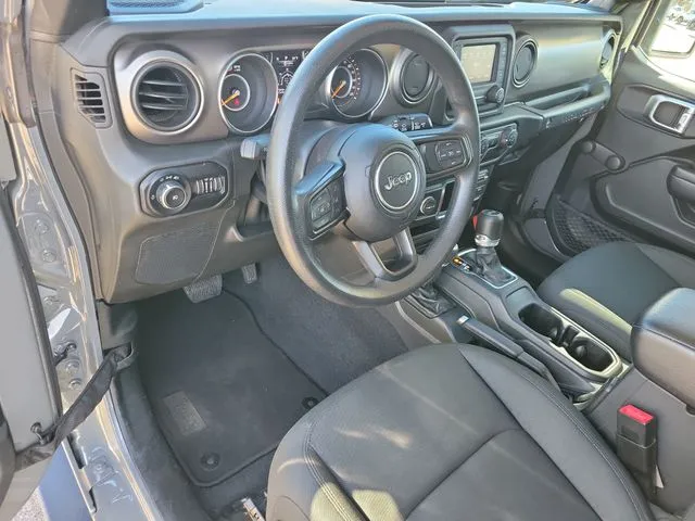 2020 Jeep Wrangler Unlimited Sport thumbnail 4