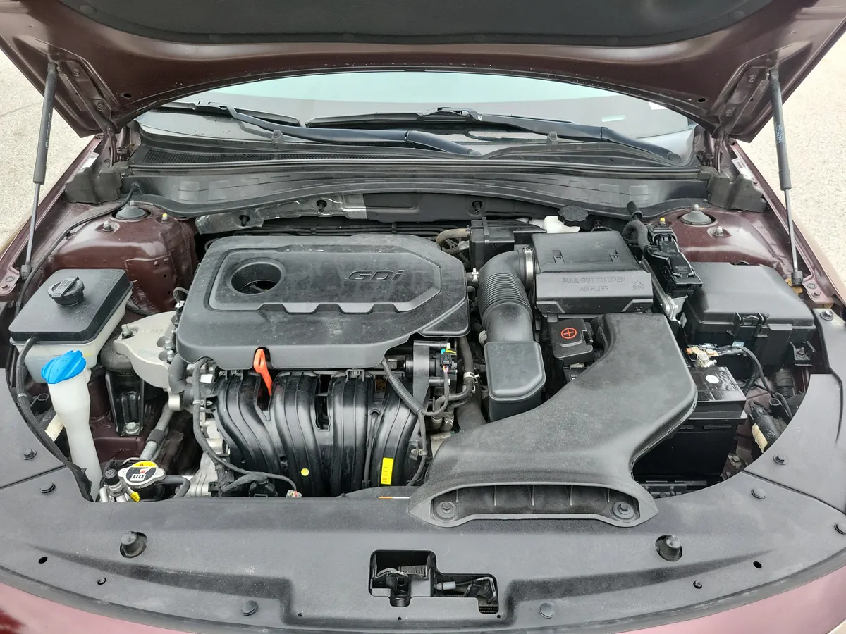 2020 Kia Optima LX thumbnail 31