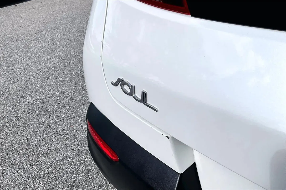 2020 Kia Soul LX thumbnail 10