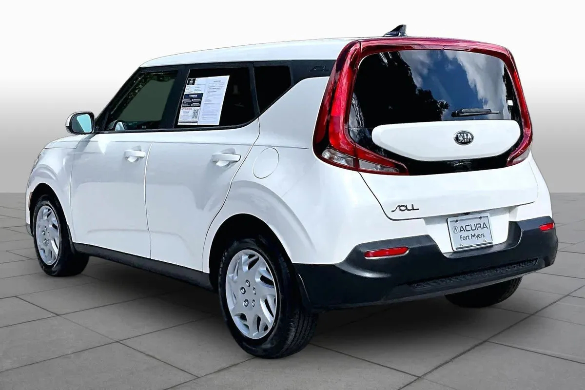 2020 Kia Soul LX thumbnail 12