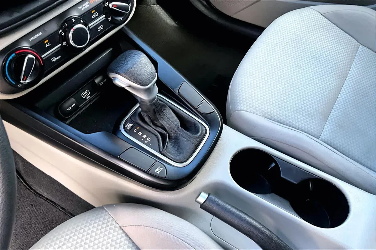 2020 Kia Soul LX thumbnail 16