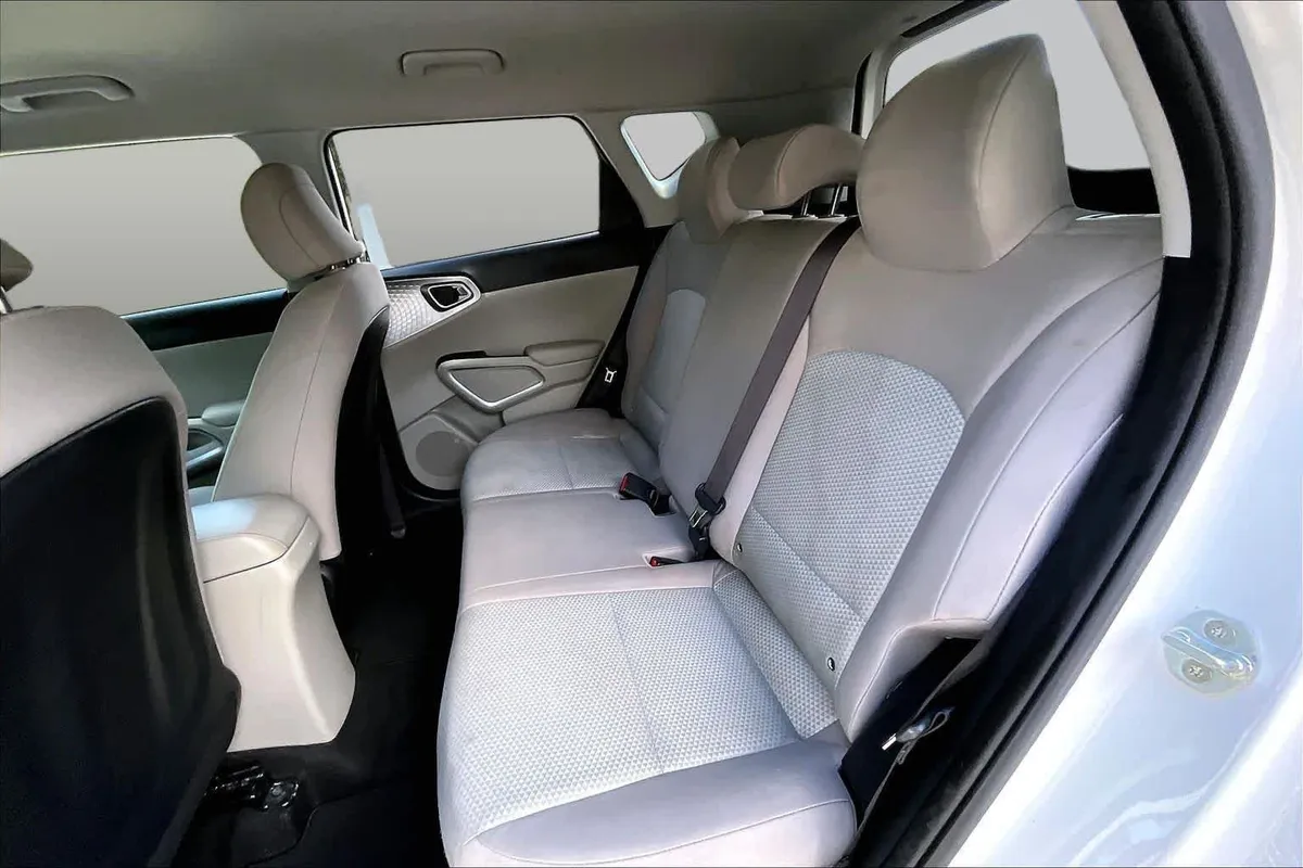 2020 Kia Soul LX thumbnail 20
