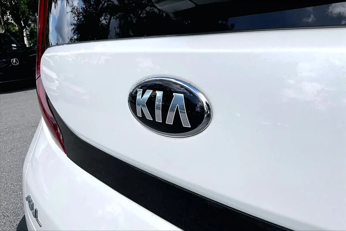 2020 Kia Soul LX thumbnail 30