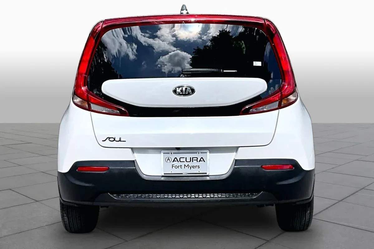 2020 Kia Soul LX thumbnail 5