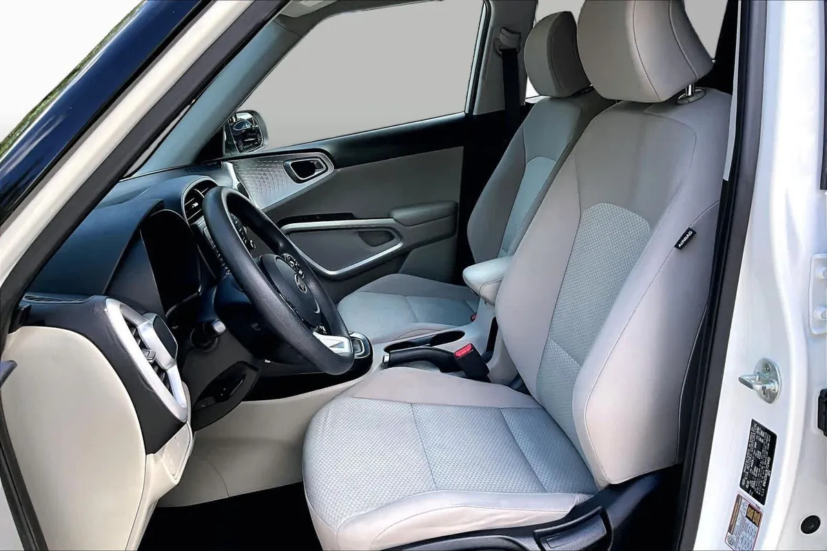 2020 Kia Soul LX thumbnail 8