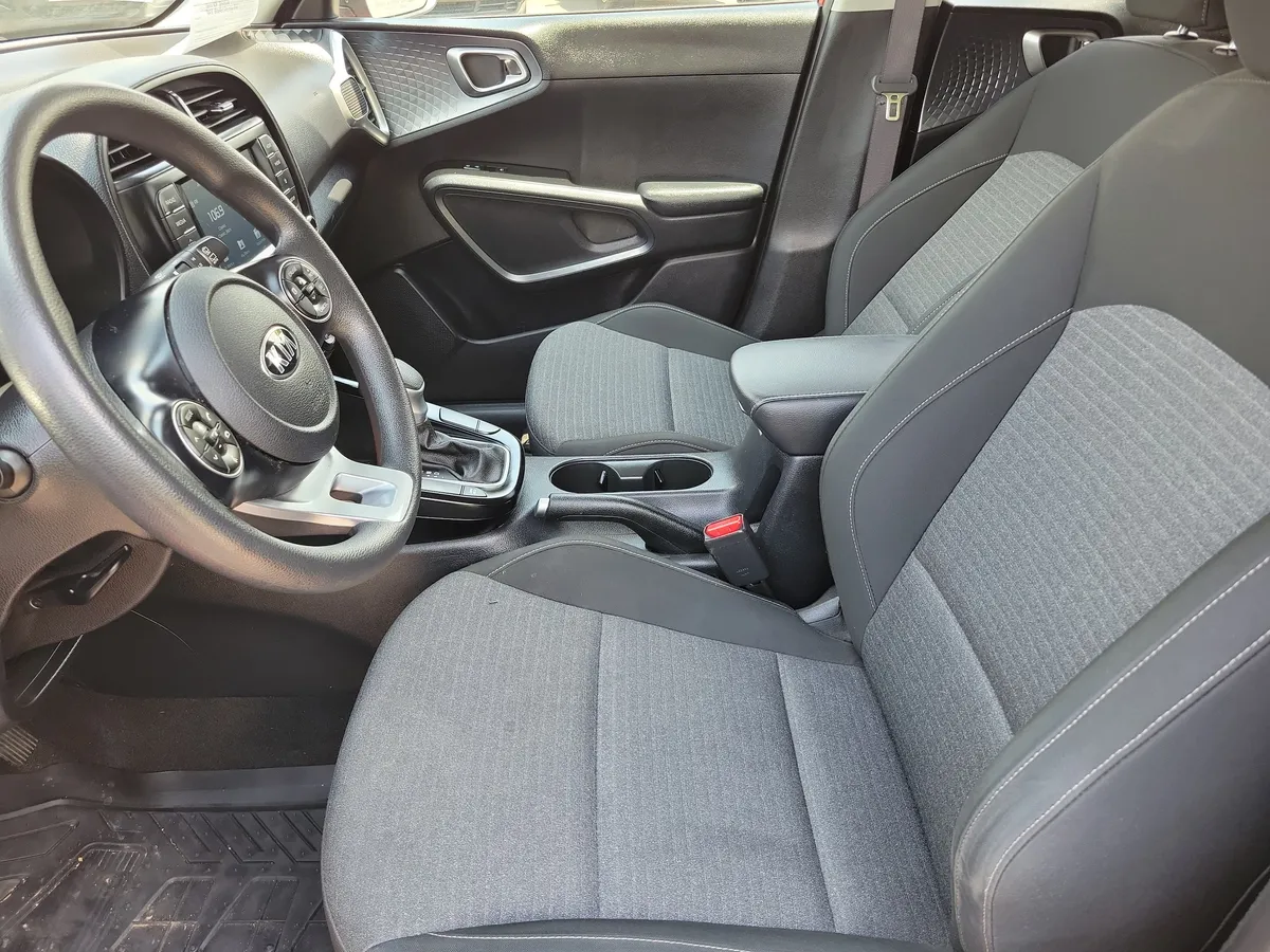 2020 Kia Soul S thumbnail 10