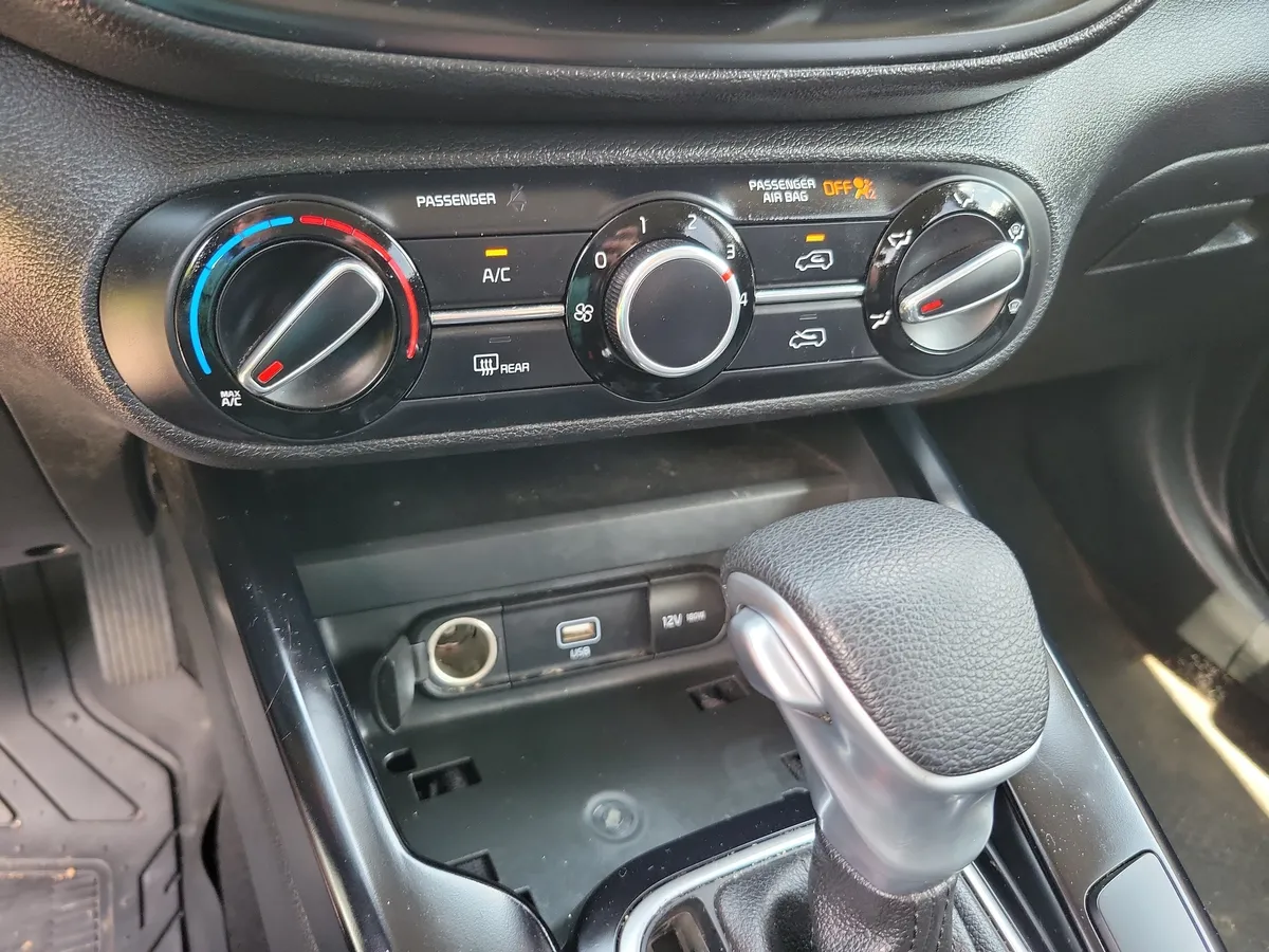 2020 Kia Soul S thumbnail 17