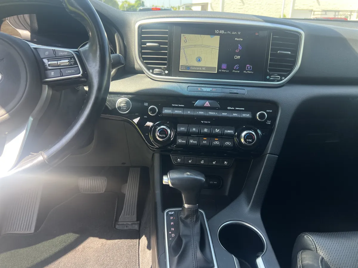 2020 Kia Sportage EX thumbnail 29