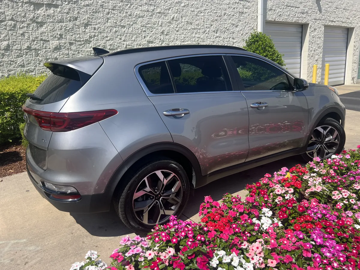 2020 Kia Sportage EX thumbnail 9