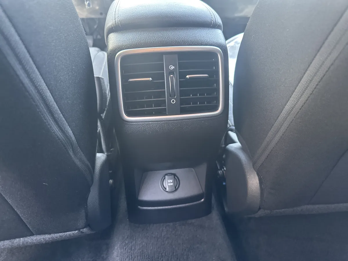 2020 Kia Sportage LX thumbnail 28