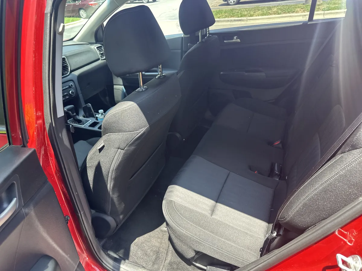 2020 Kia Sportage LX thumbnail 29